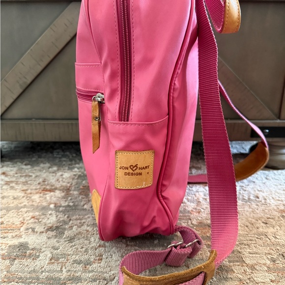 https www.rei.com product 884915 patagonia-black-hole-duffel-60l Black Hole Duffel 60L – Patagonia Worn Wear® AV-1000B Model:BBW-38-SH removable shoulder strap and North Face Borealis Orange